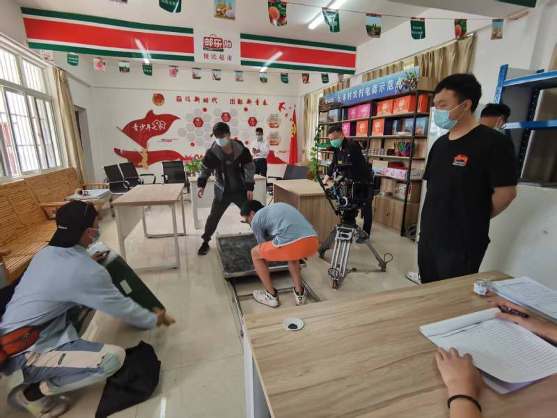 一支视频激活品牌生命力｜南昌县产品视频拍摄公司的创意魔法秀